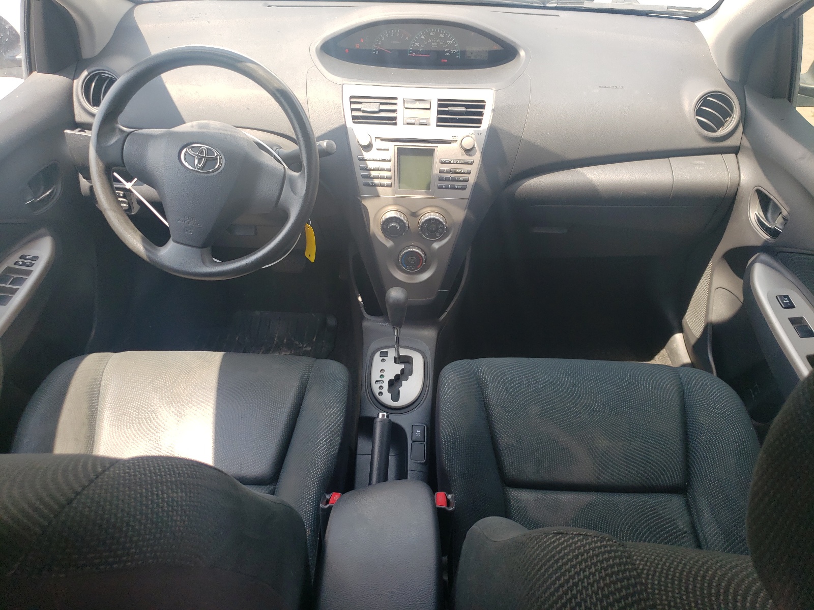 JTDBT4K3XA1361584 2010 Toyota Yaris