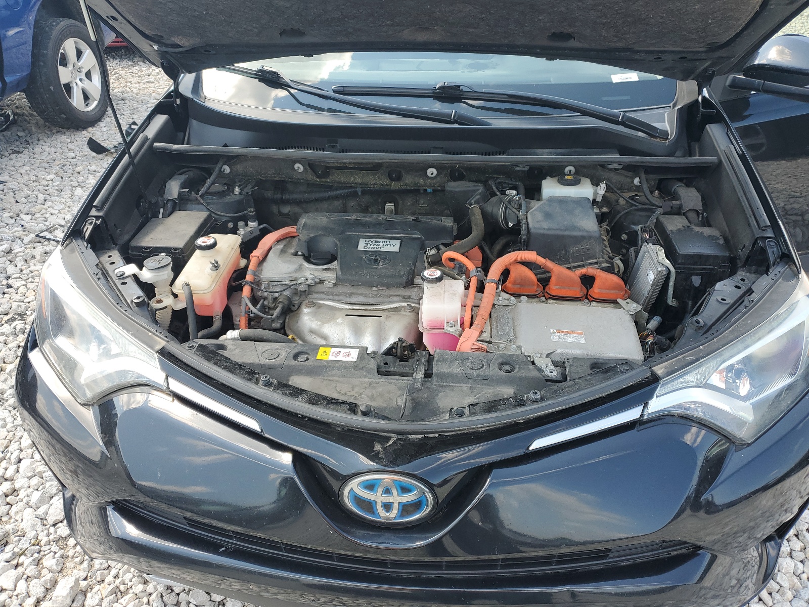 JTMRJREVXHD130014 2017 Toyota Rav4 Hv Le