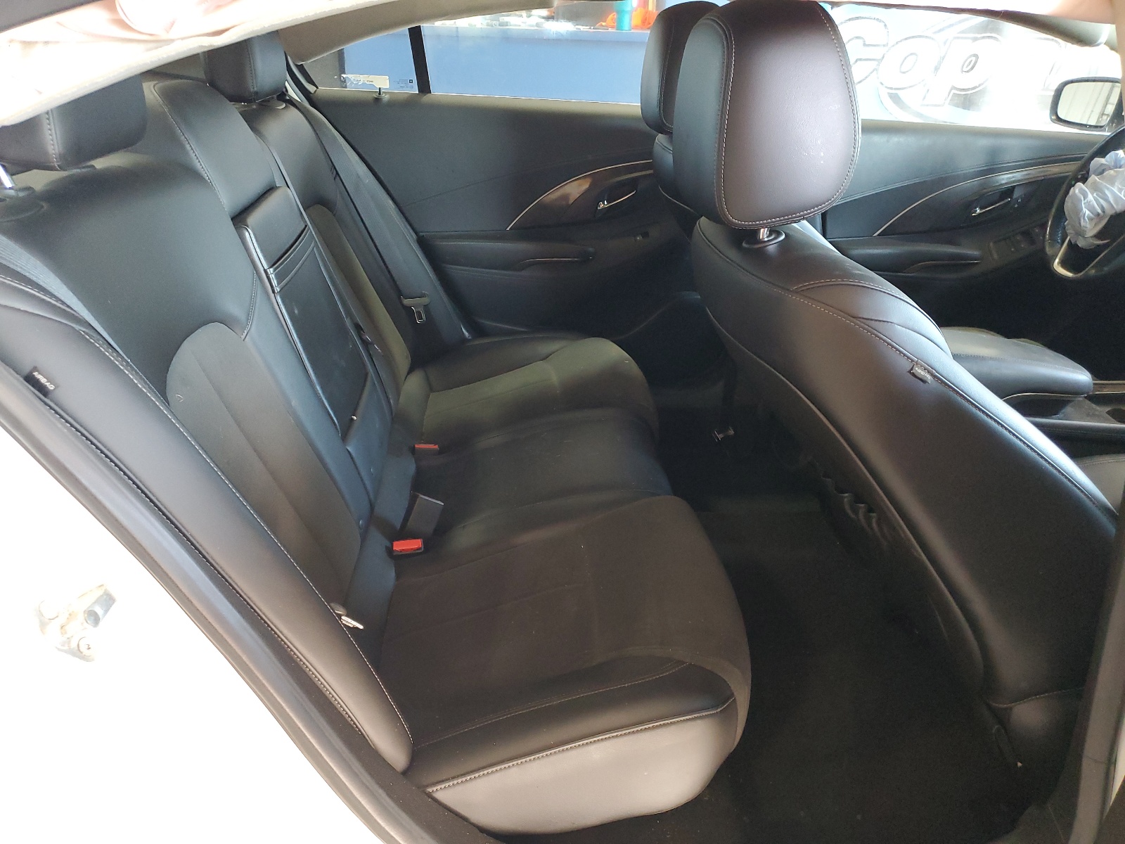 1G4GA5G30FF148742 2015 Buick Lacrosse