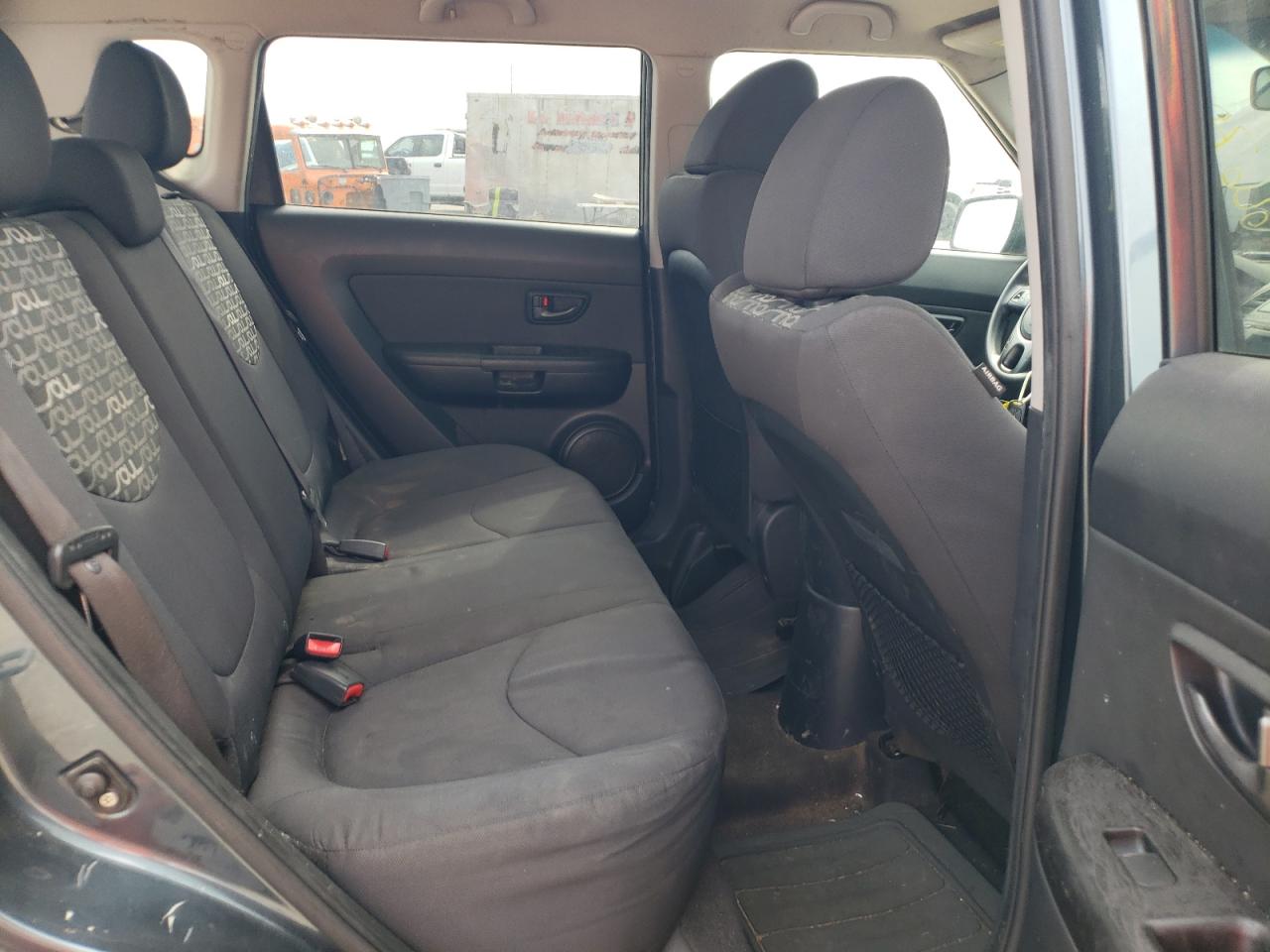 2011 Kia Soul + VIN: KNDJT2A26B7330615 Lot: 62679914