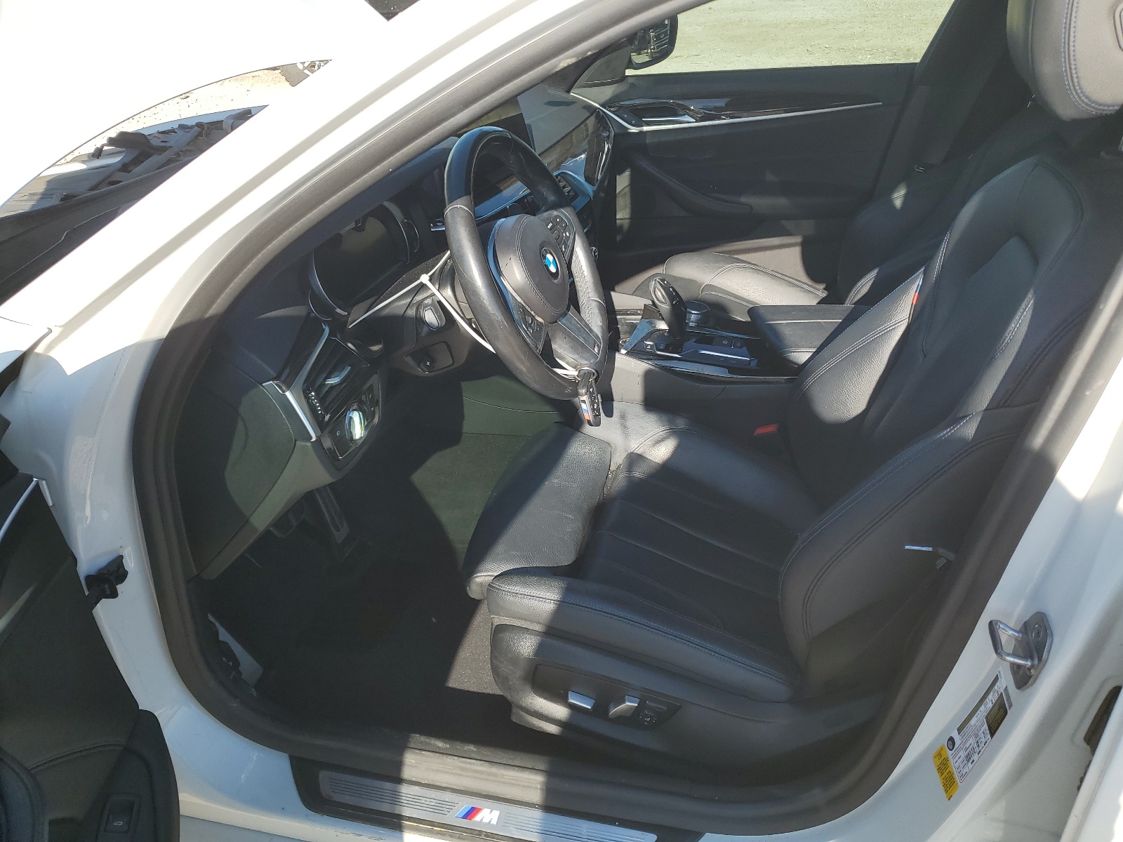 WBAJA5C54JWA56852 2018 BMW 530 I