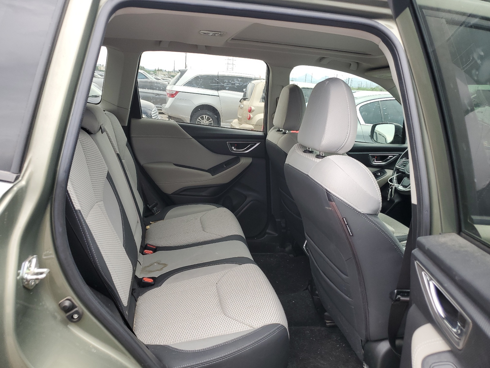 JF2SKAGC2KH592161 2019 Subaru Forester Premium