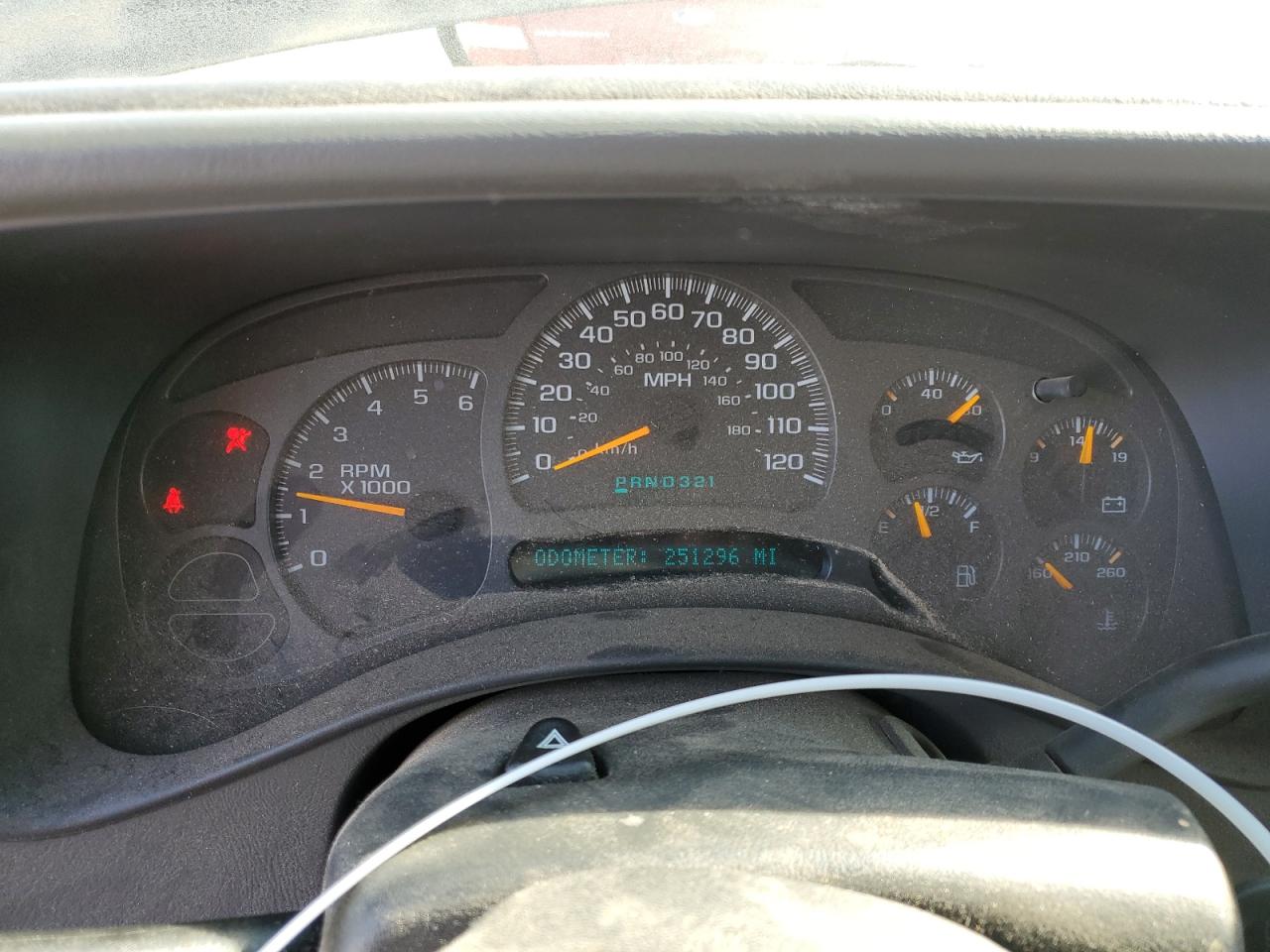 2003 GMC New Sierra C1500 VIN: 2GTEC19V331375939 Lot: 64091034