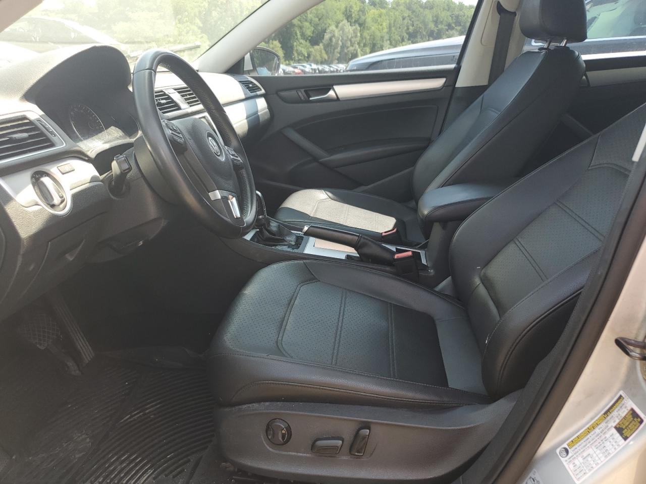 2012 Volkswagen Passat Se VIN: 1VWBP7A3XCC086343 Lot: 64671714