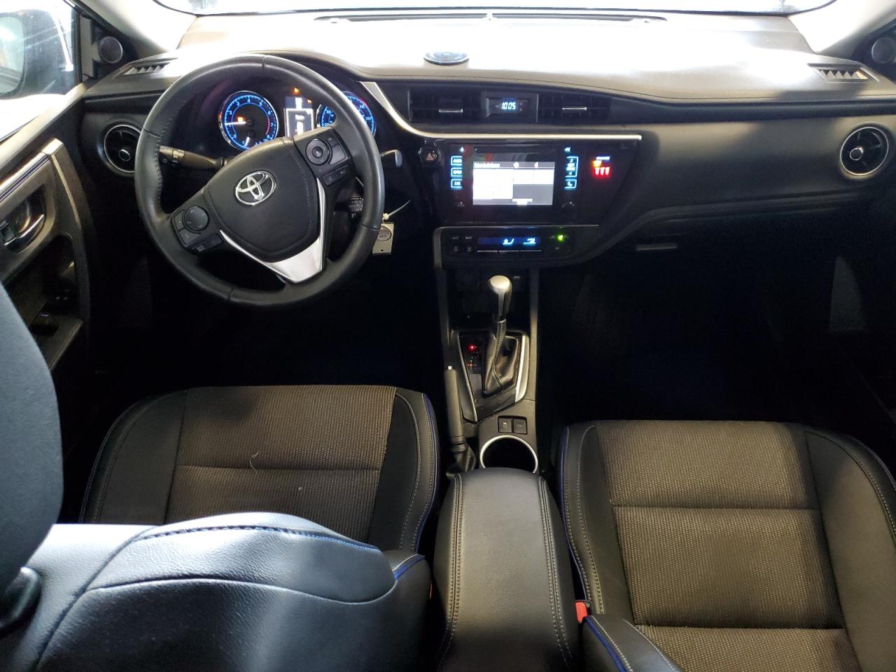 2018 Toyota Corolla - Image 8
