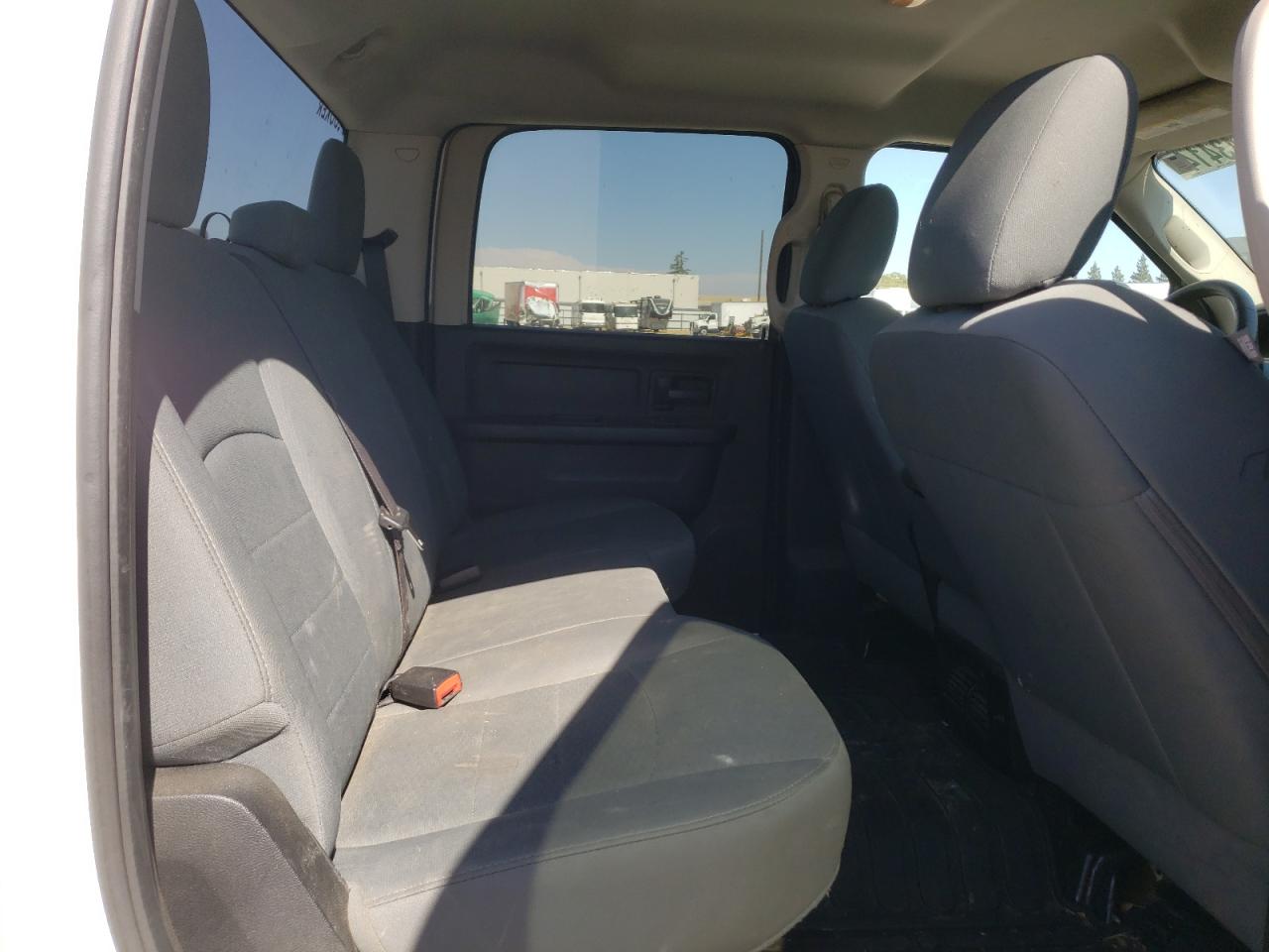 2017 Ram 2500 St VIN: 3C6UR5CLXHG698559 Lot: 63843414