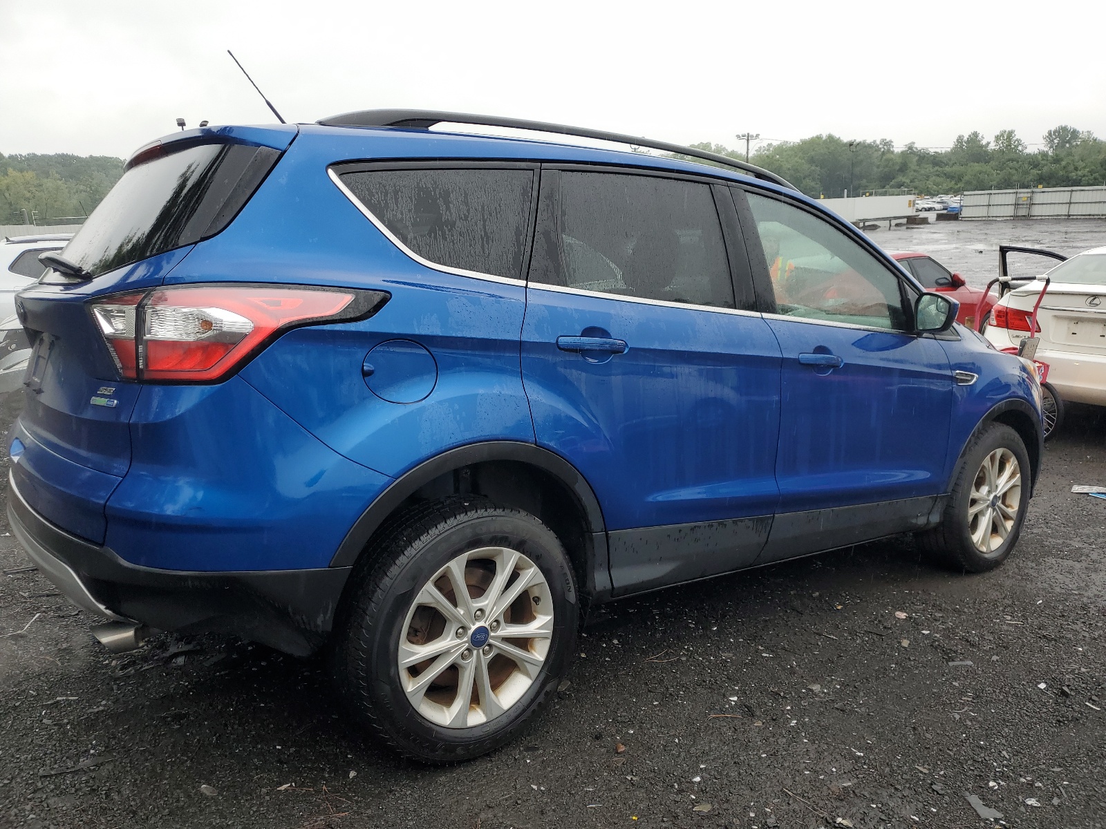 2018 Ford Escape Se vin: 1FMCU9GD3JUC13089