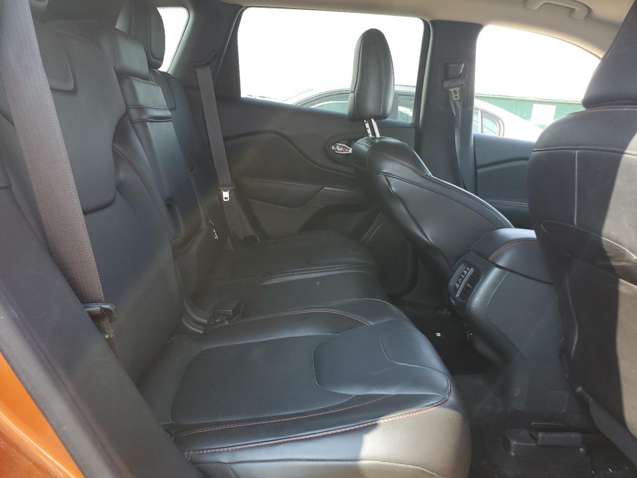 2015 Jeep Cherokee Trailhawk VIN: 1C4PJMBS0FW626283 Lot: 65617984