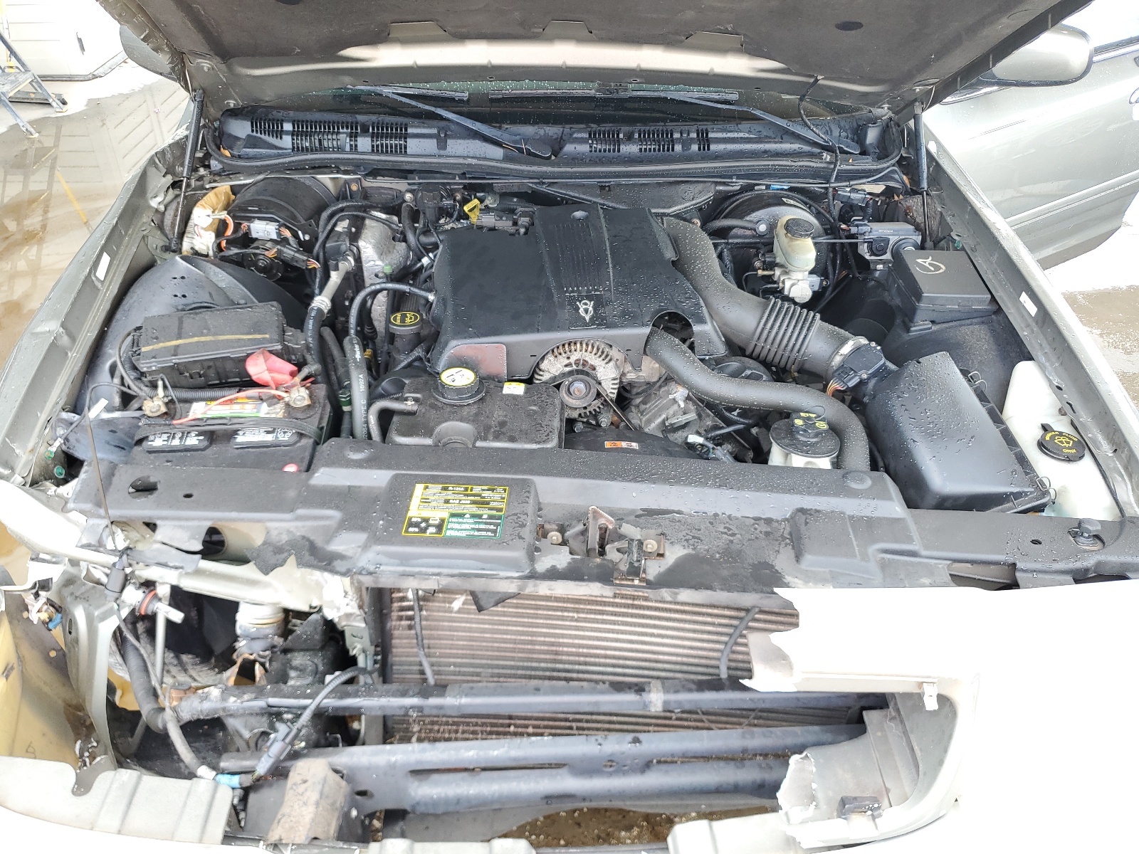 2FAHP74W33X134616 2003 Ford Crown Victoria Lx