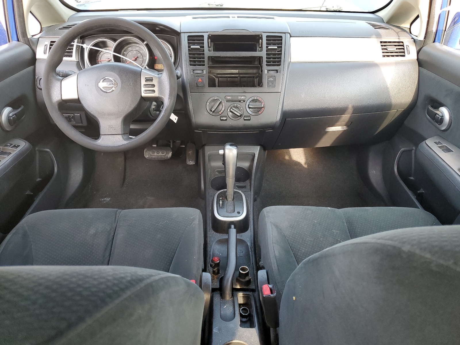 3N1BC1CP2BL392180 2011 Nissan Versa S