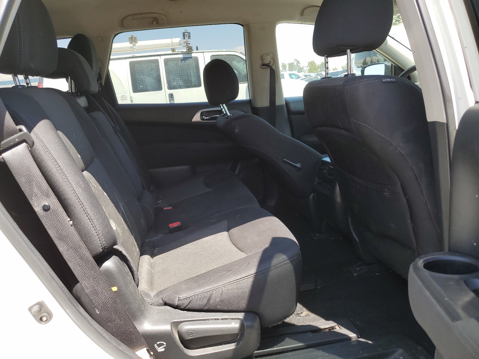 5N1DR2MN1HC905961 2017 Nissan Pathfinder S