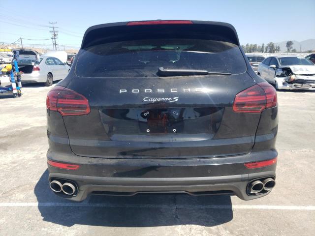  PORSCHE CAYENNE 2016 Черный