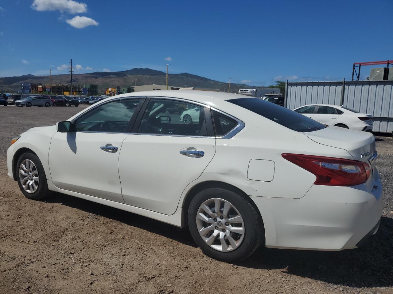 1N4AL3AP8GC255843 2016 NISSAN ALTIMA - Image 2