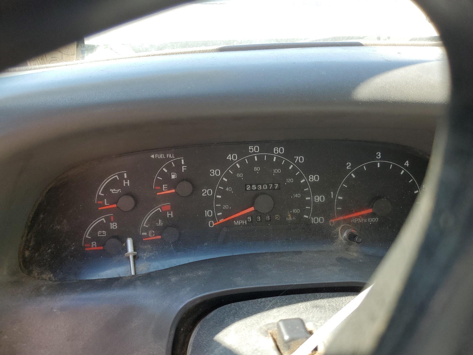 1FDWF36L8YEB66921 2000 Ford F350 Super Duty