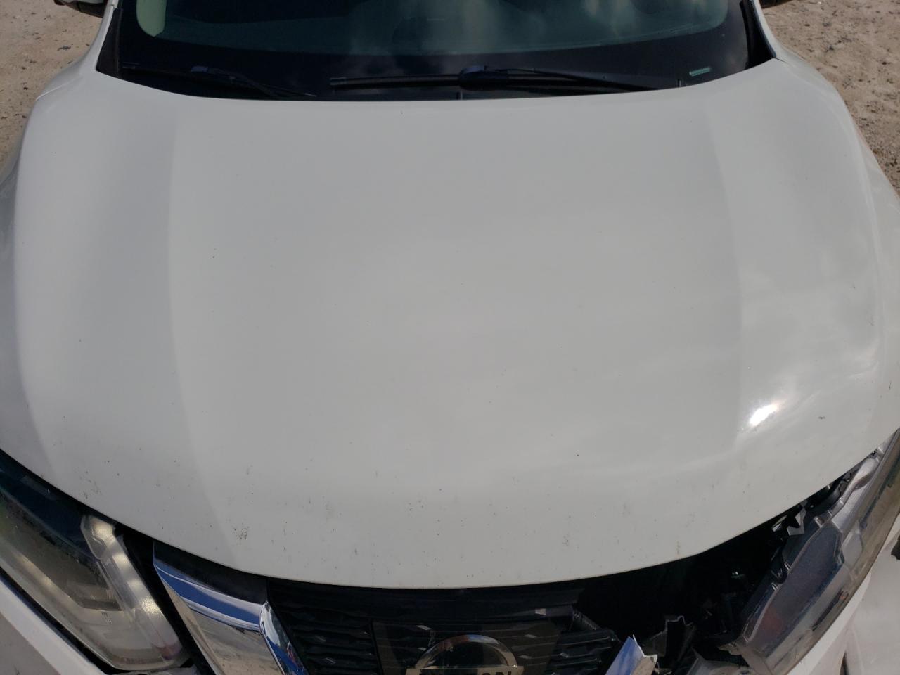 2017 Nissan Rogue S VIN: 5N1AT2MT7HC830427 Lot: 64641794