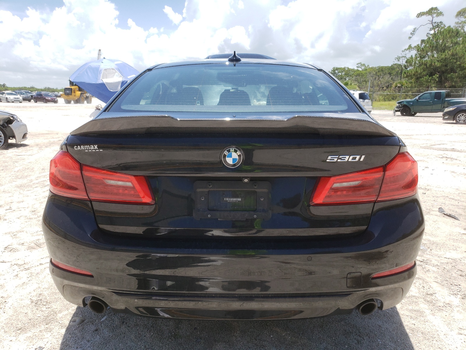 WBAJA7C51KWW17129 2019 BMW 530 Xi