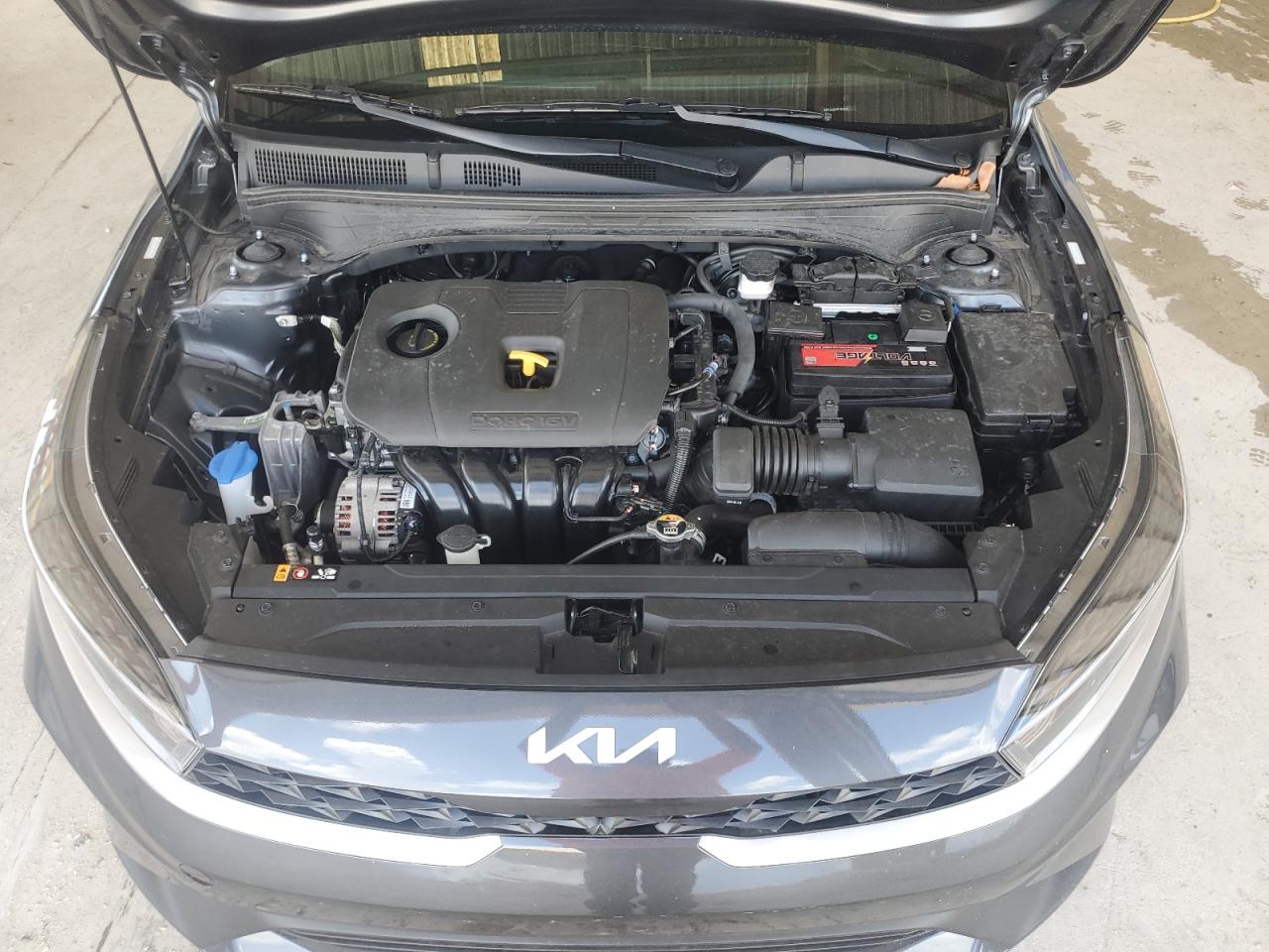 2024 Kia Forte - Image 11