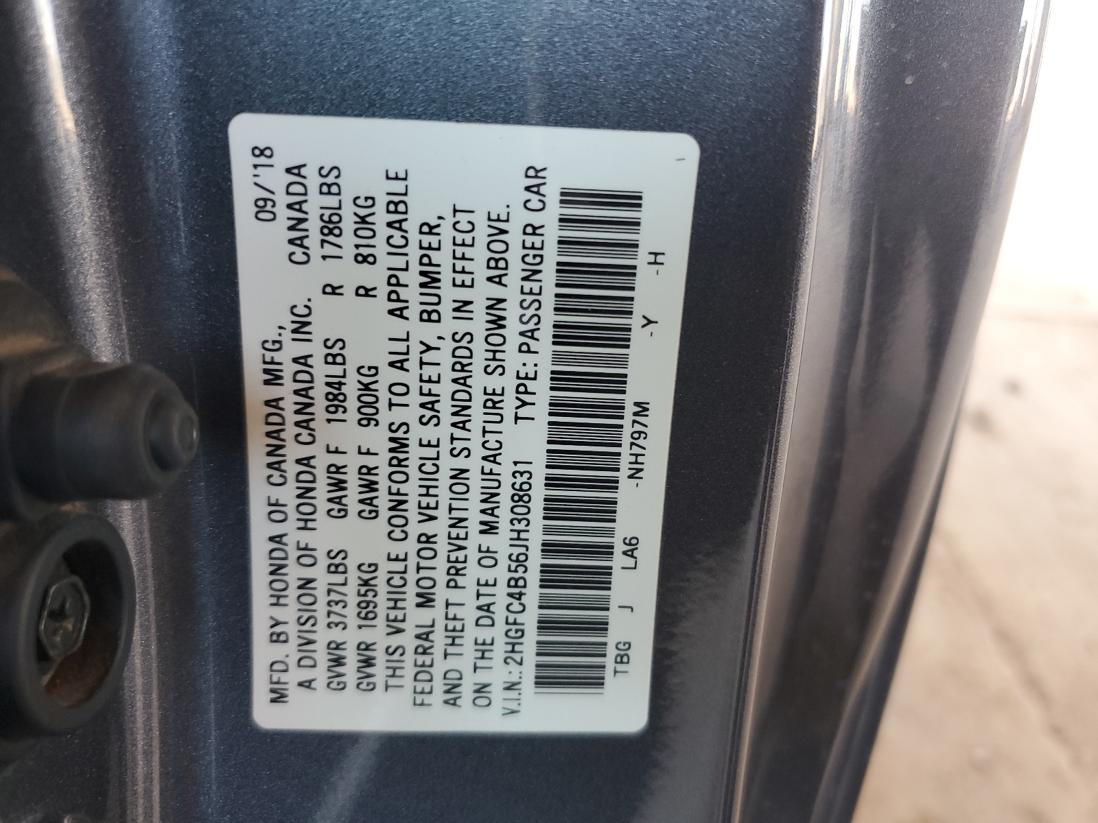 2HGFC4B56JH308631 2018 Honda Civic Lx