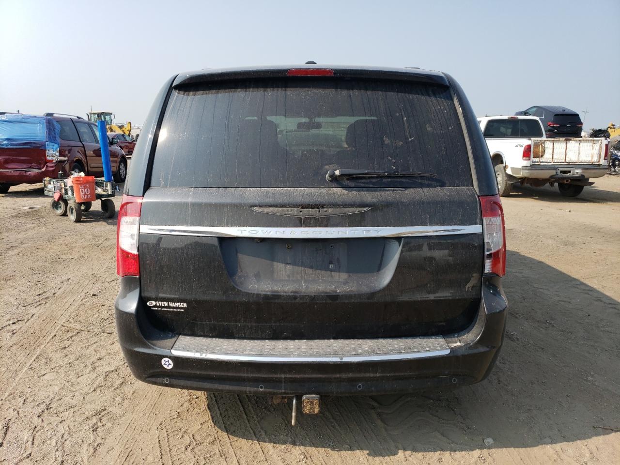 2011 Chrysler Town & Country Touring VIN: 2A4RR5DG2BR747152 Lot: 64374604