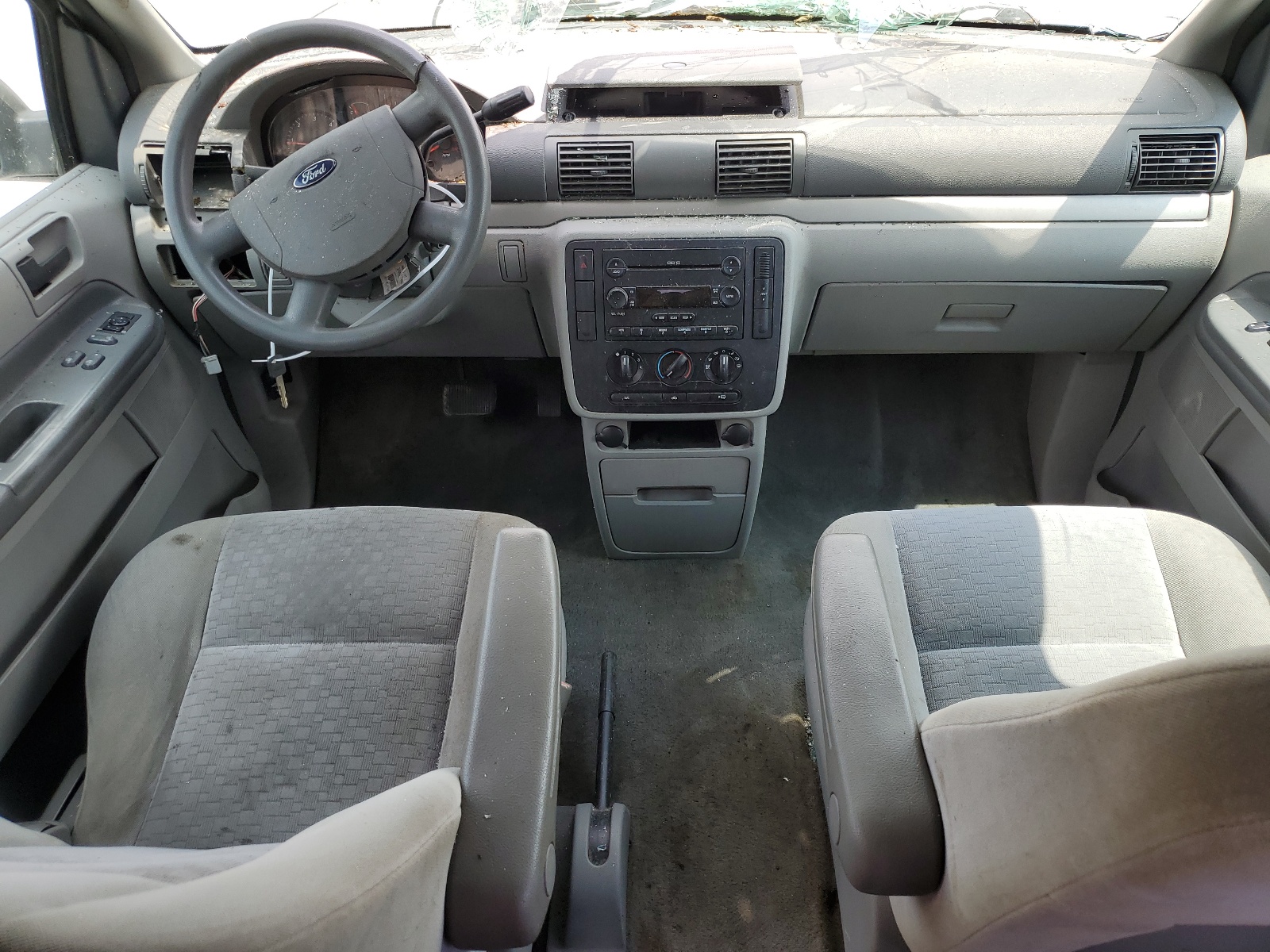 2FMZA50674BA56457 2004 Ford Freestar S