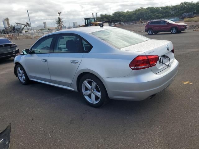  VOLKSWAGEN PASSAT 2013 Silver