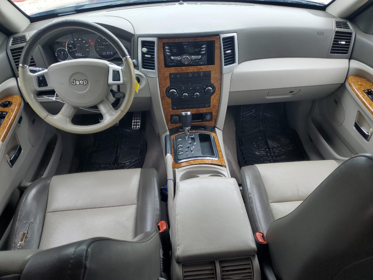 2008 Jeep Grand Cherokee Limited VIN: 1J8HS58218C144949 Lot: 64758334