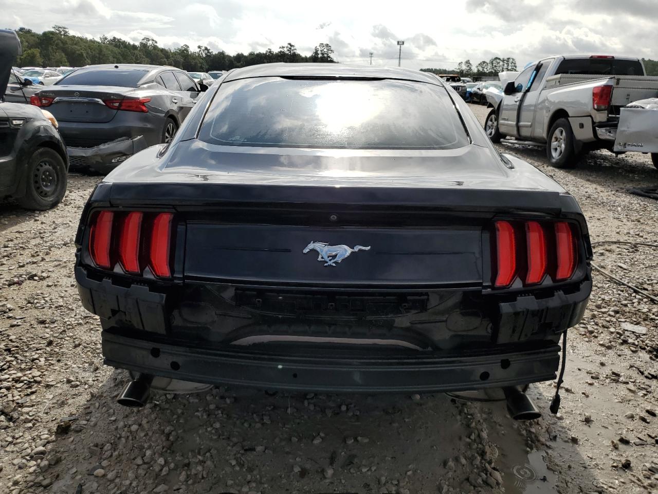 2018 Ford Mustang VIN: 1FA6P8TH2J5171851 Lot: 64445984