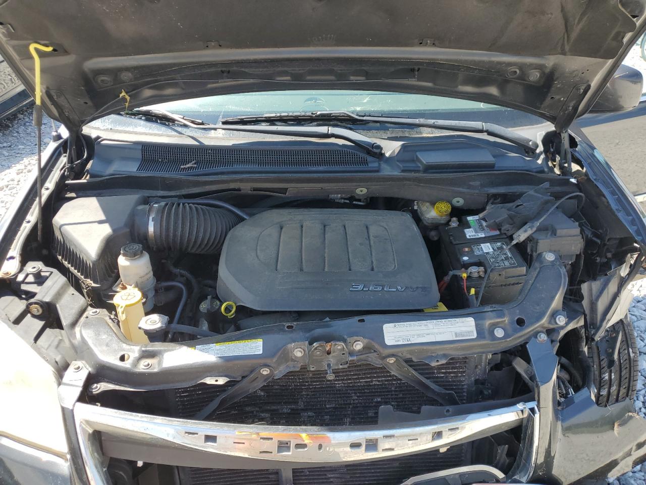 2011 Chrysler Town & Country Touring VIN: 2A4RR5DG2BR610678 Lot: 61738974