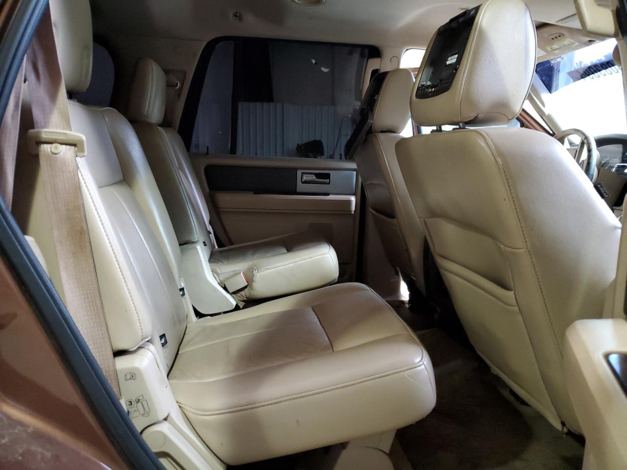 2011 Ford Expedition Xlt VIN: 1FMJU1H53BEF18328 Lot: 64083094