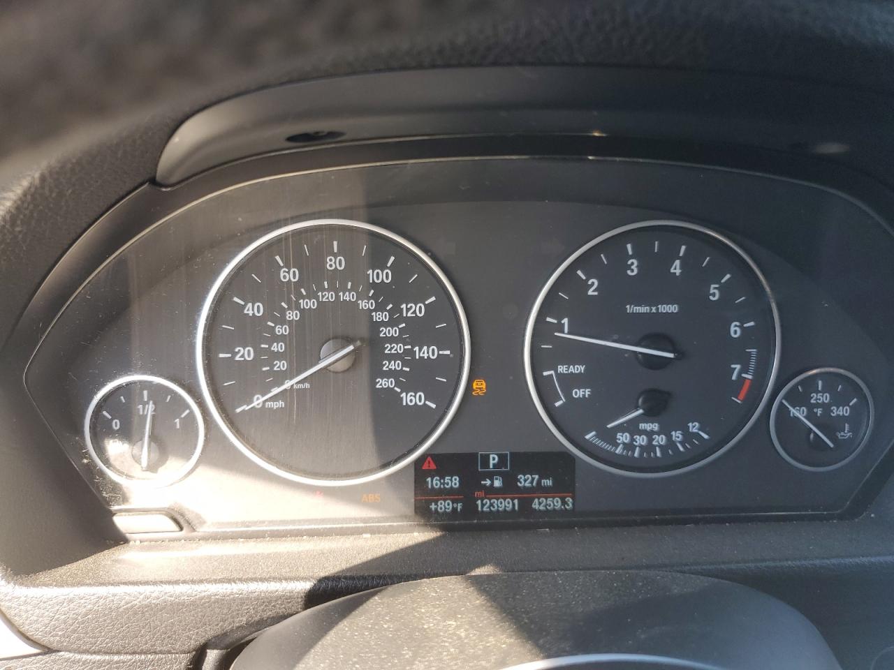 2015 BMW 320 I VIN: WBA3B1C56FK139693 Lot: 64397654