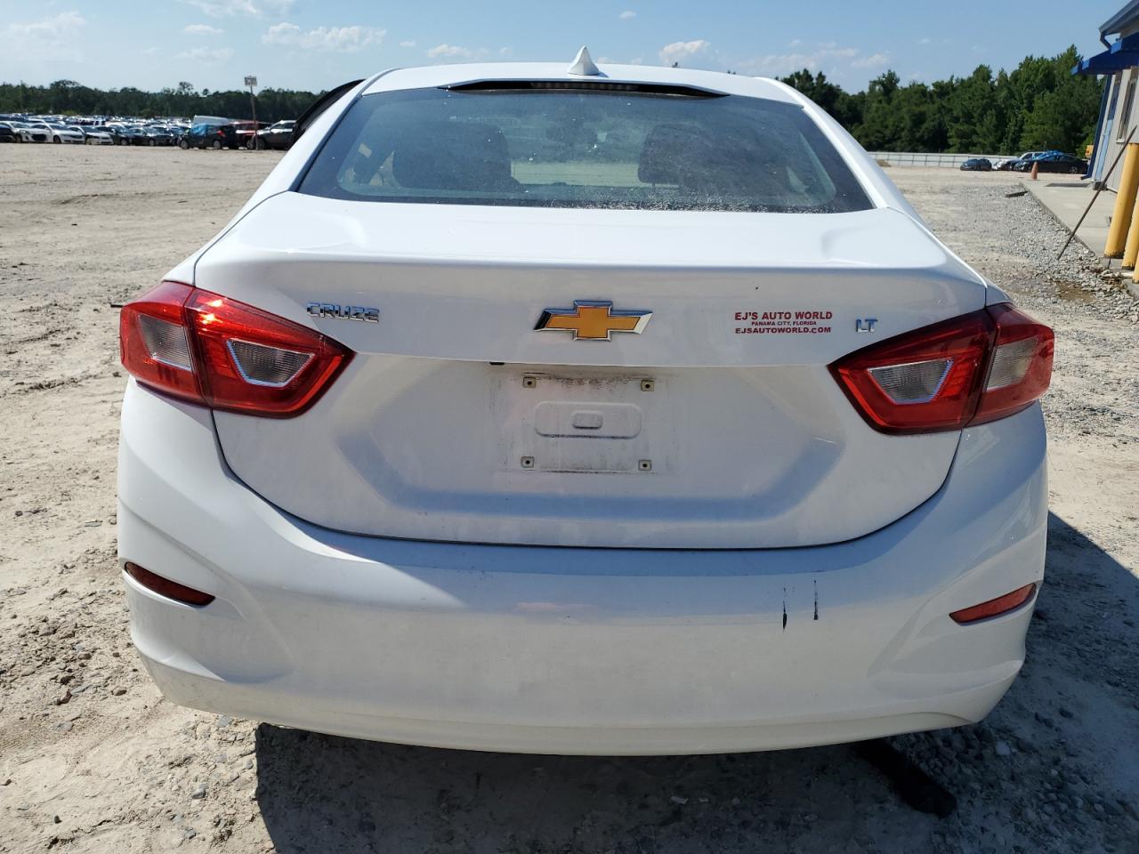 2019 Chevrolet Cruze Lt VIN: 1G1BE5SM6K7140323 Lot: 62560424