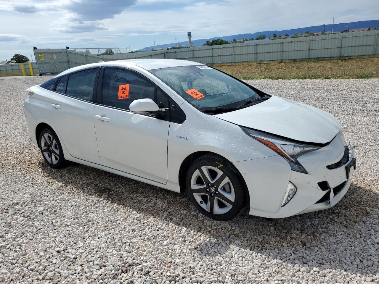 VIN JTDKARFU0H3535649 2017 TOYOTA PRIUS no.4