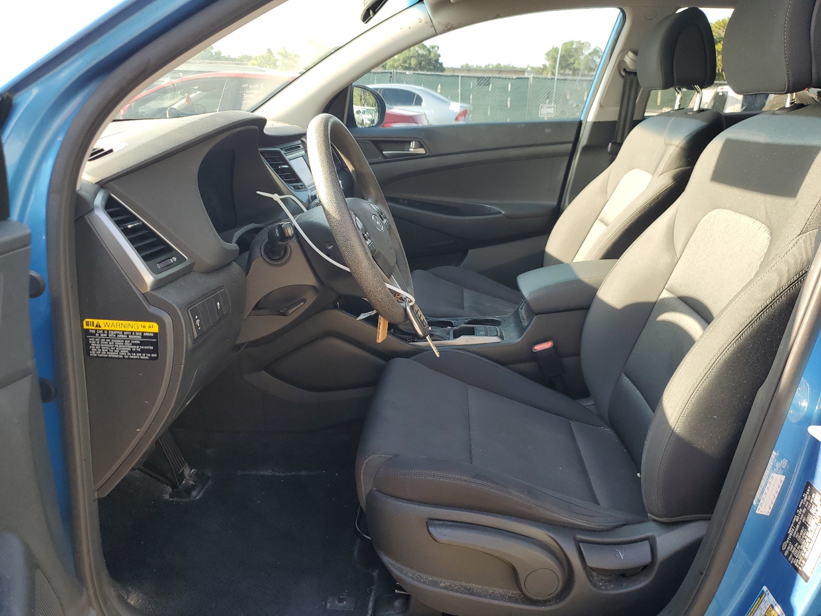 KM8J23A42HU439363 2017 Hyundai Tucson Se