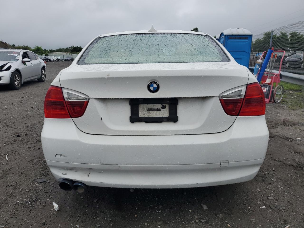2008 BMW 328 I VIN: WBAVA37518NL57107 Lot: 64098104