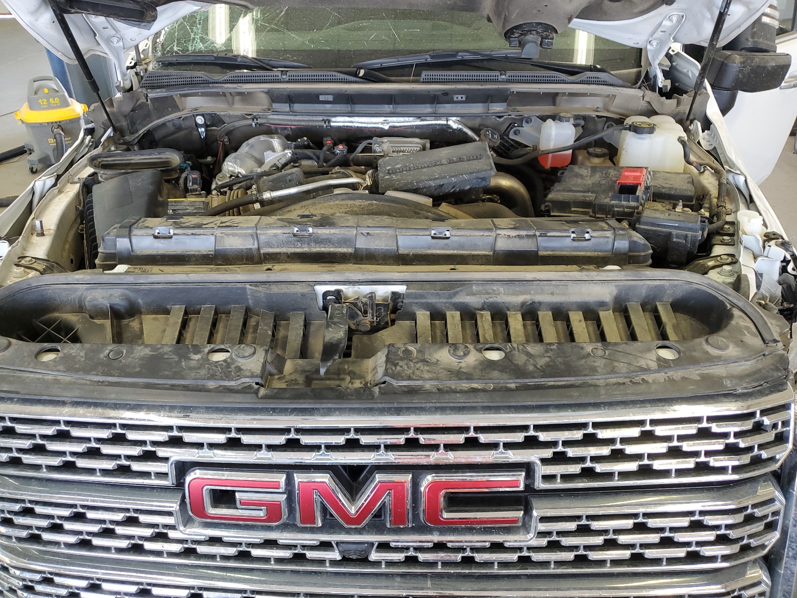 1GT49REY6NF212920 2022 GMC Sierra K2500 Denali