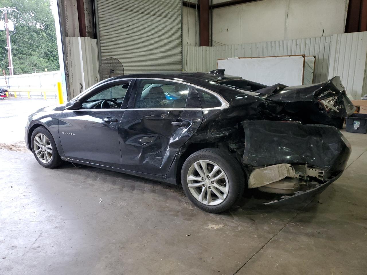 1G1ZD5ST3JF267396 2018 CHEVROLET MALIBU - Image 2