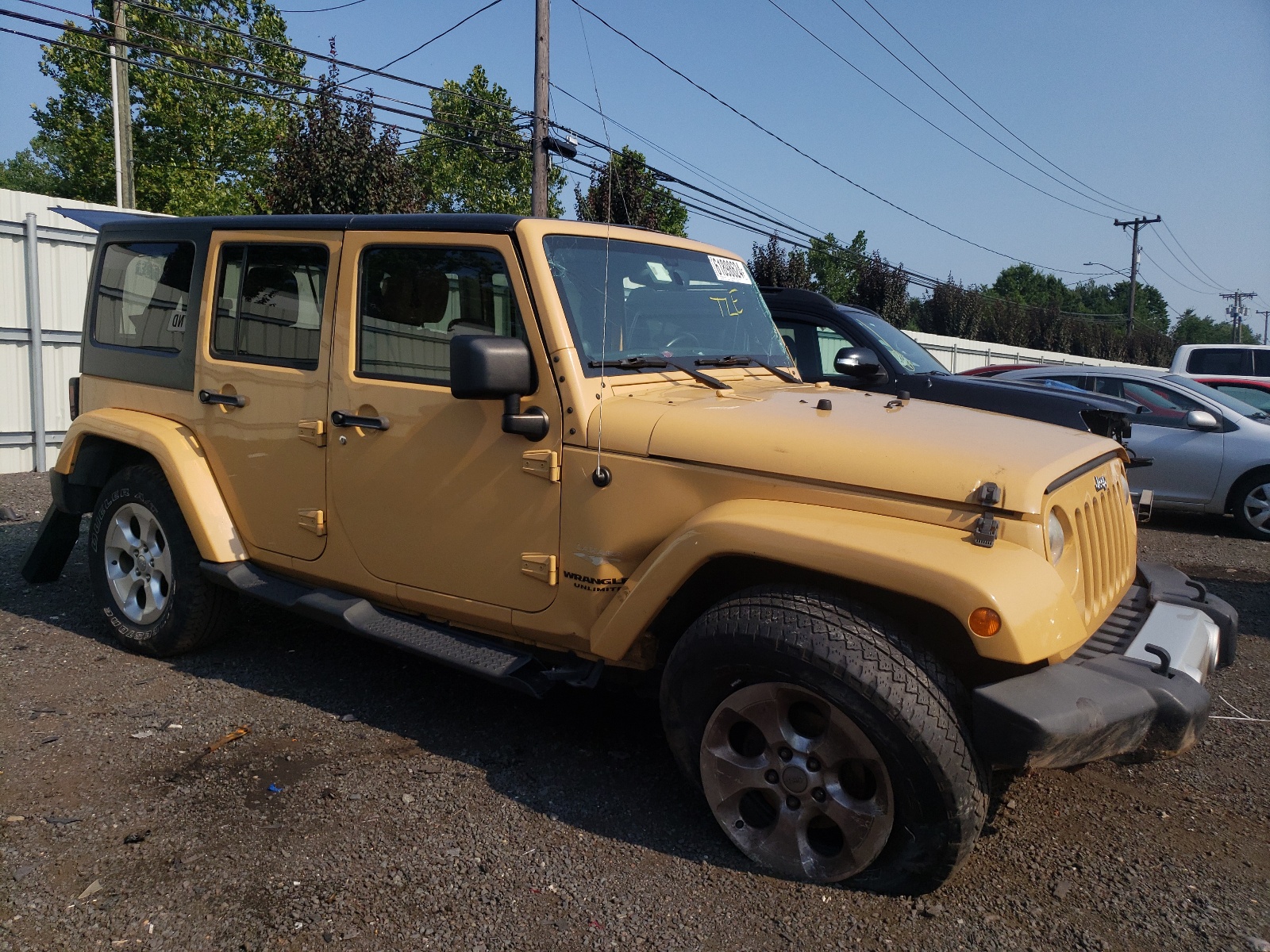 2013 Jeep Wrangler Unlimited Sahara vin: 1C4BJWEG8DL666459