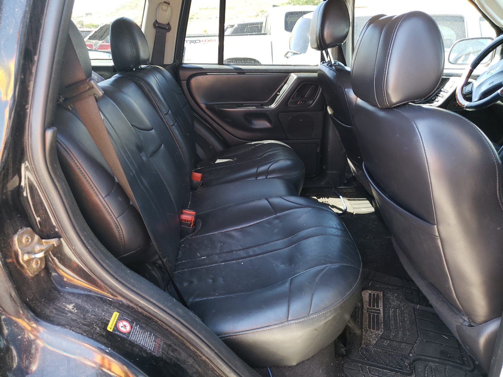 1J8GW48N12C253696 2002 Jeep Grand Cherokee Laredo