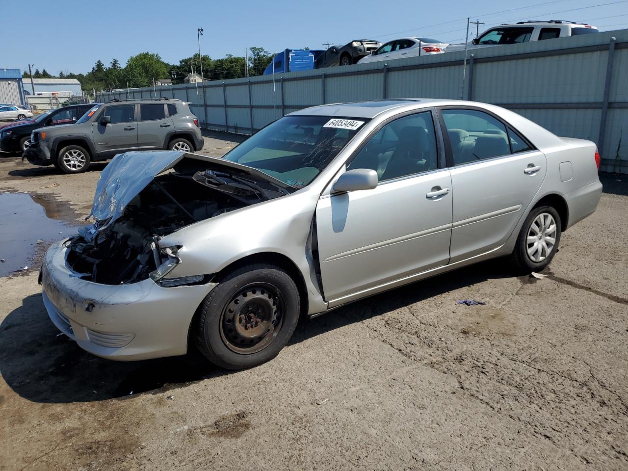 2005 Toyota Camry Le VIN: 4T1BE30K75U994977 Lot: 64053494