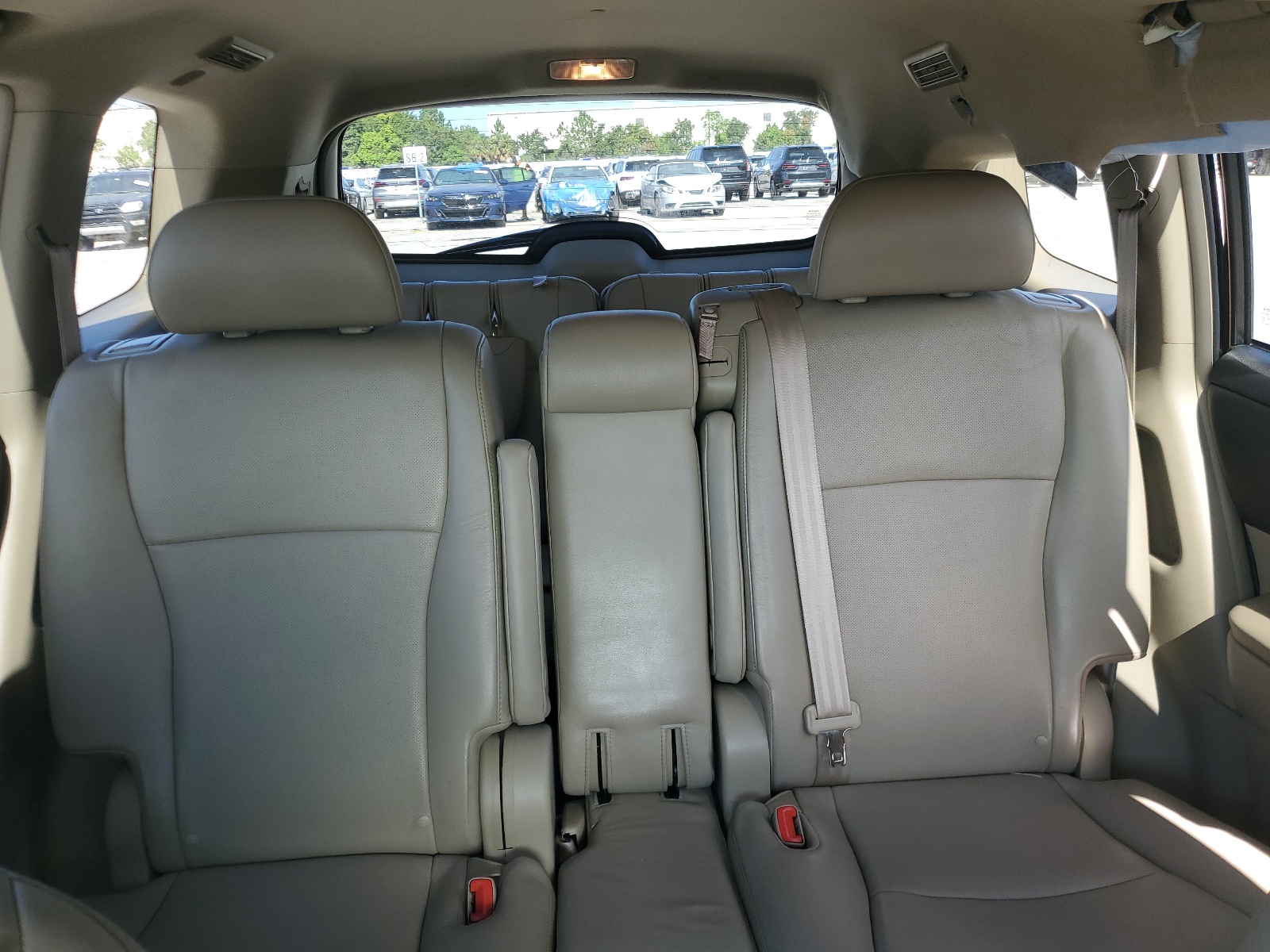 5TDYK3EHXBS033407 2011 Toyota Highlander Limited