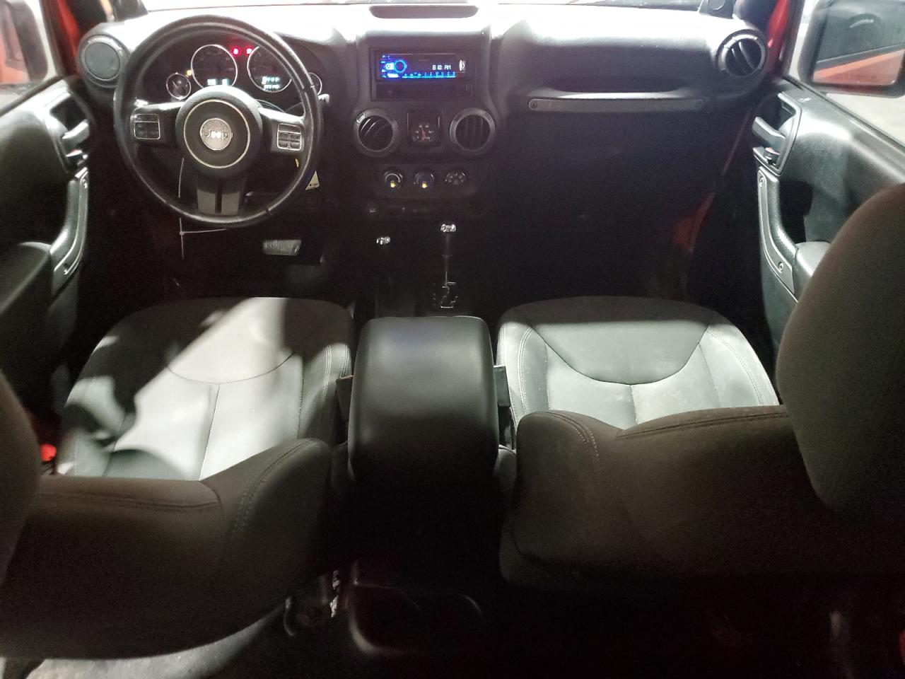 2013 Jeep Wrangler Unlimited Sport VIN: 1C4BJWDG4DL581359 Lot: 63625864