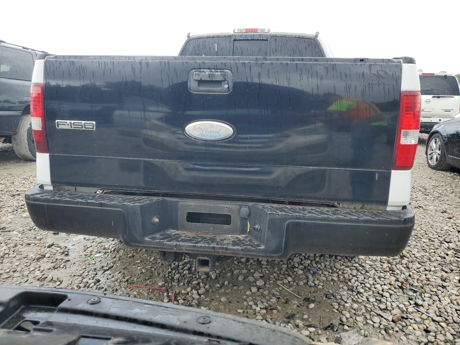 1FTRX12W07NA11832 2007 Ford F150