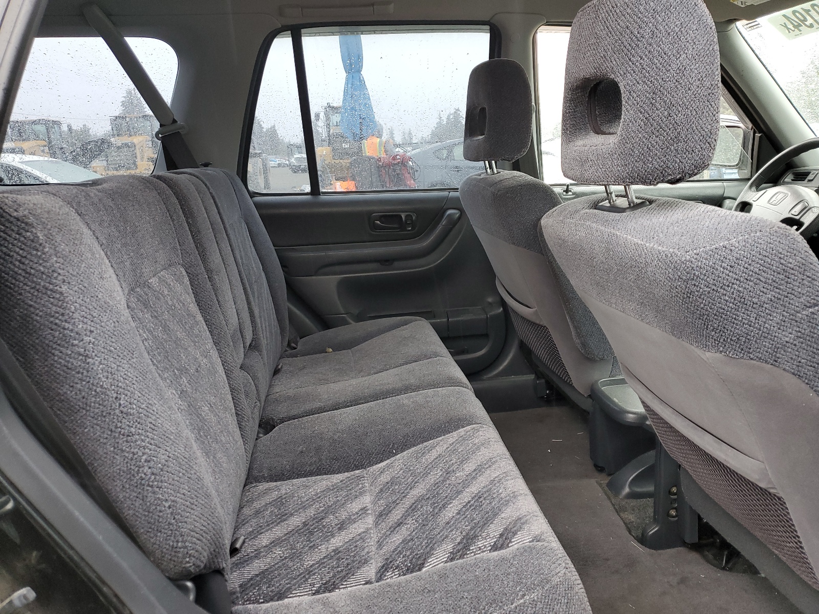 JHLRD1842YS005387 2000 Honda Cr-V Lx