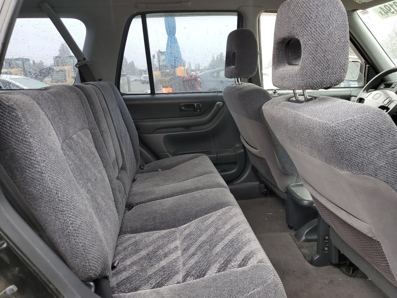 2000 Honda Cr-V Lx VIN: JHLRD1842YS005387 Lot: 64990194