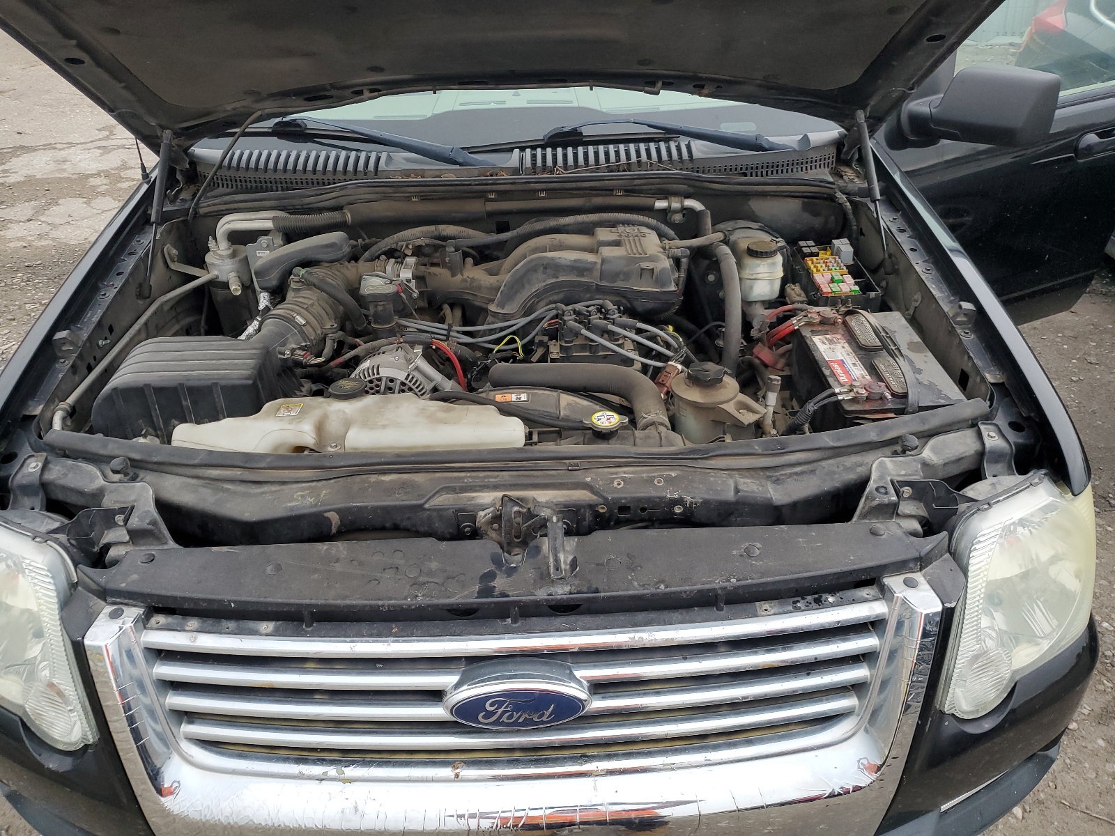 1FMEU73E87UB11033 2007 Ford Explorer Xlt