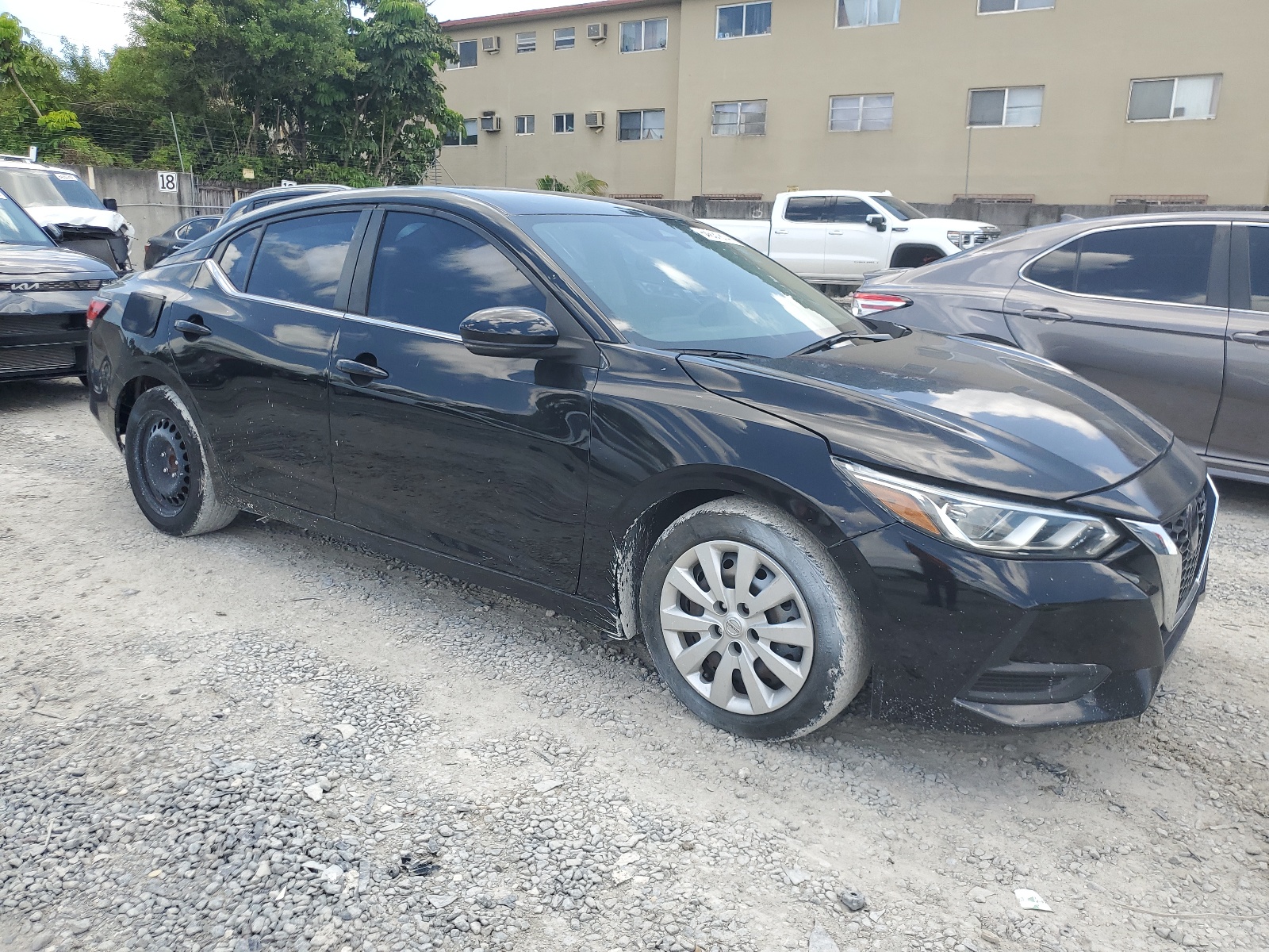 2020 Nissan Sentra S vin: 3N1AB8BV4LY277365