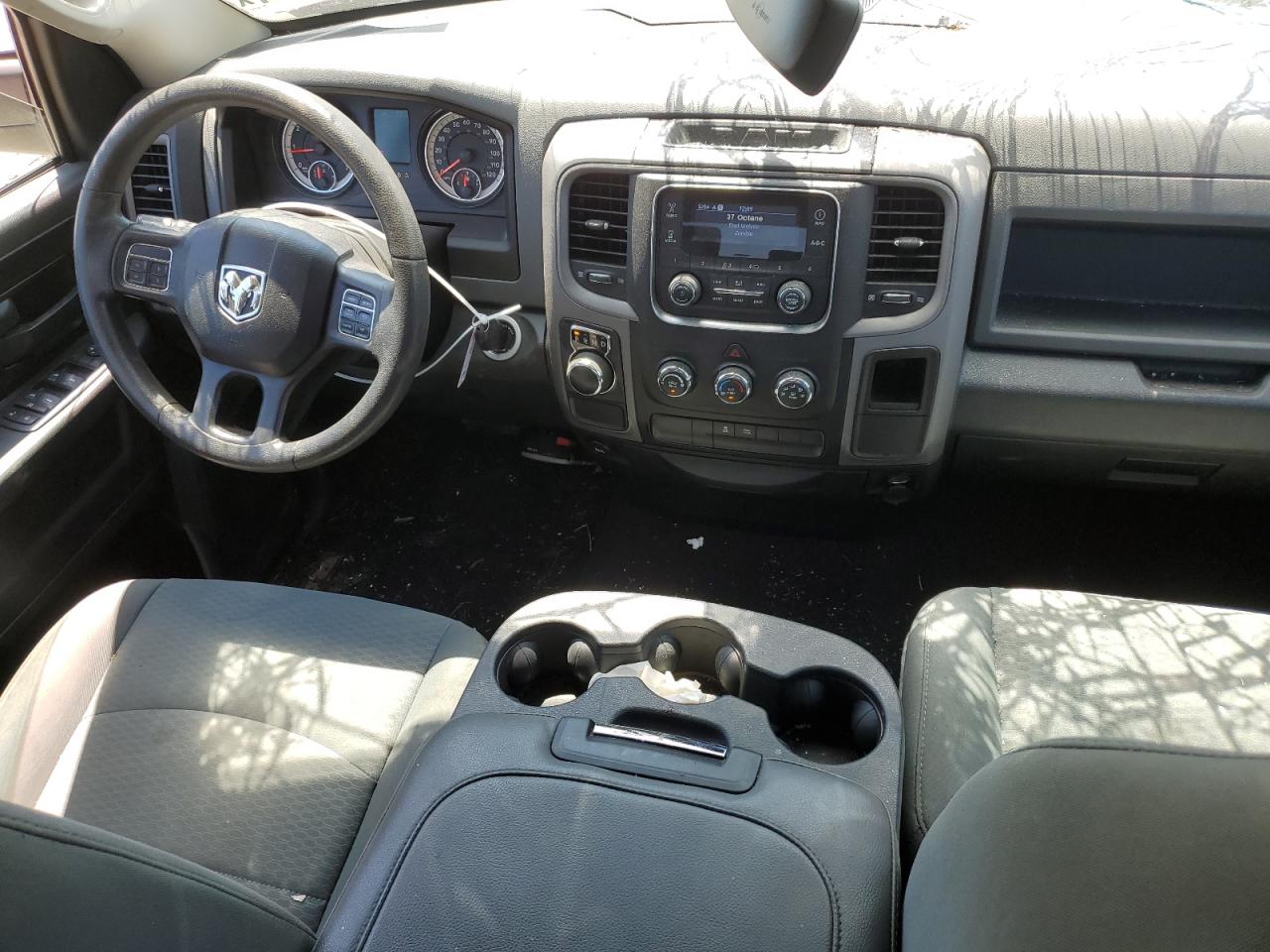 2017 Ram 1500 St VIN: 1C6RR6FG7HS567818 Lot: 62894474