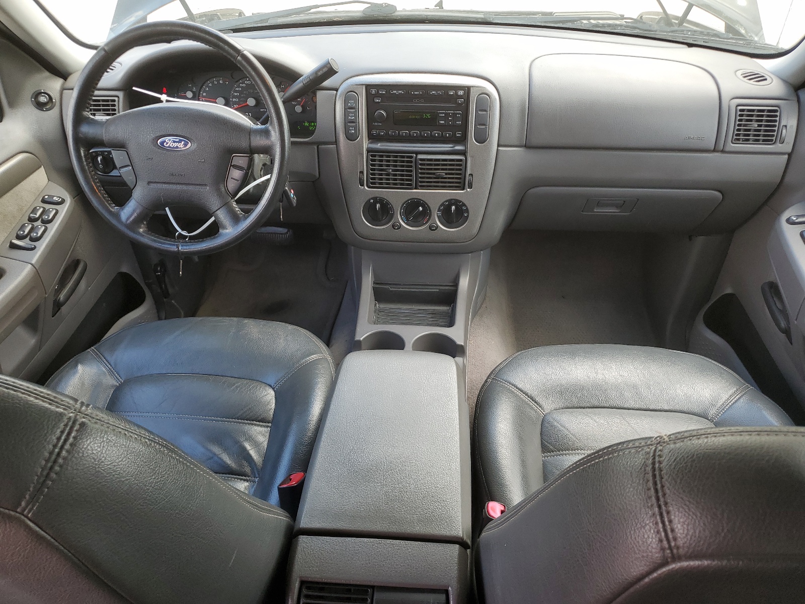 1FMZU73K74UA76276 2004 Ford Explorer Xlt