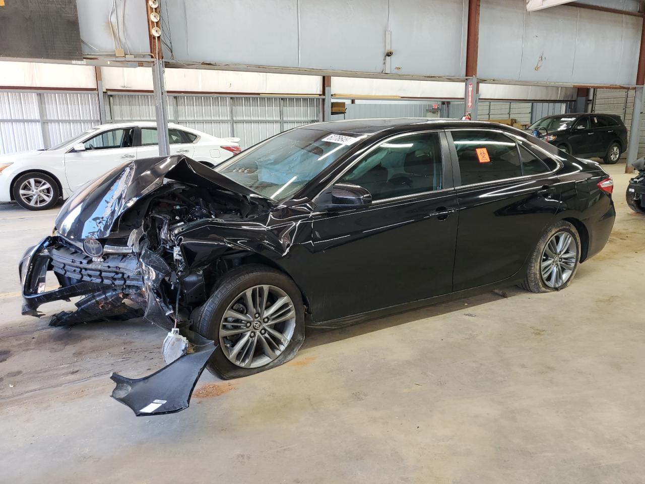 4T1BF1FK7GU544581 2016 TOYOTA CAMRY - Image 1