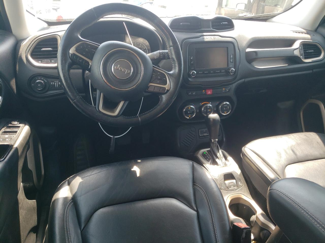 2015 Jeep Renegade Limited VIN: ZACCJADTXFPB52035 Lot: 61939294